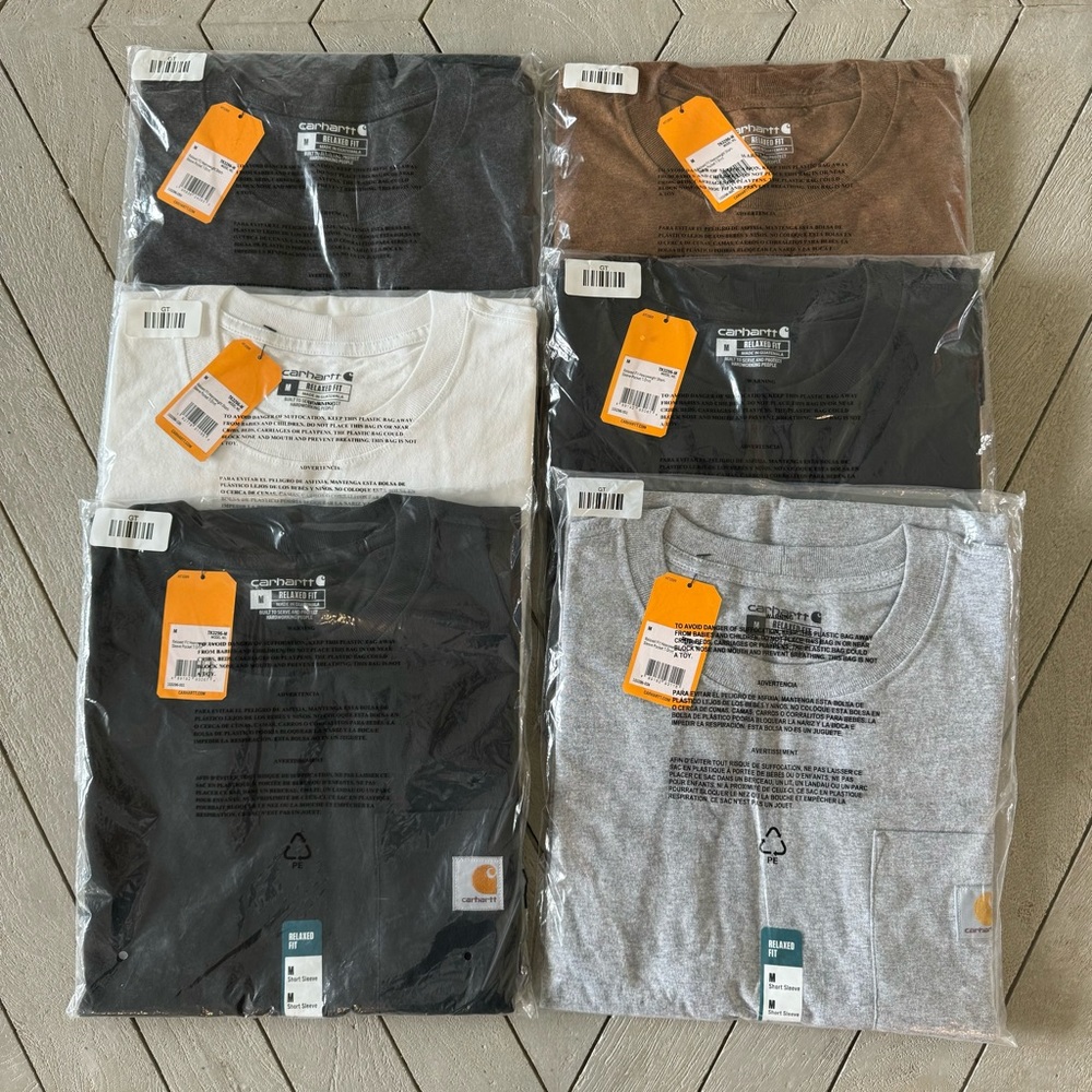 NWT Carhartt Relaxed Fit Heavyweight Short Sleeve Pocket T Shirt. Bundle of 6